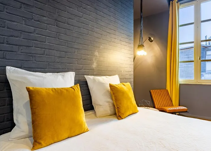 Parenthese - Lejlighed *